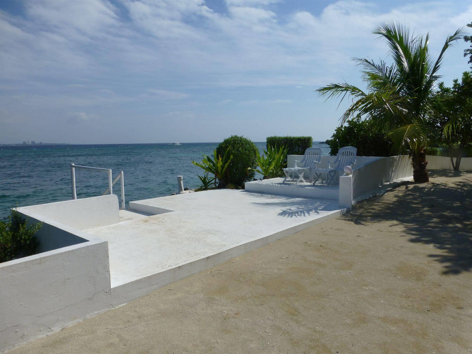Talima Beach Villas & Dive Resort Cebu Exterior photo